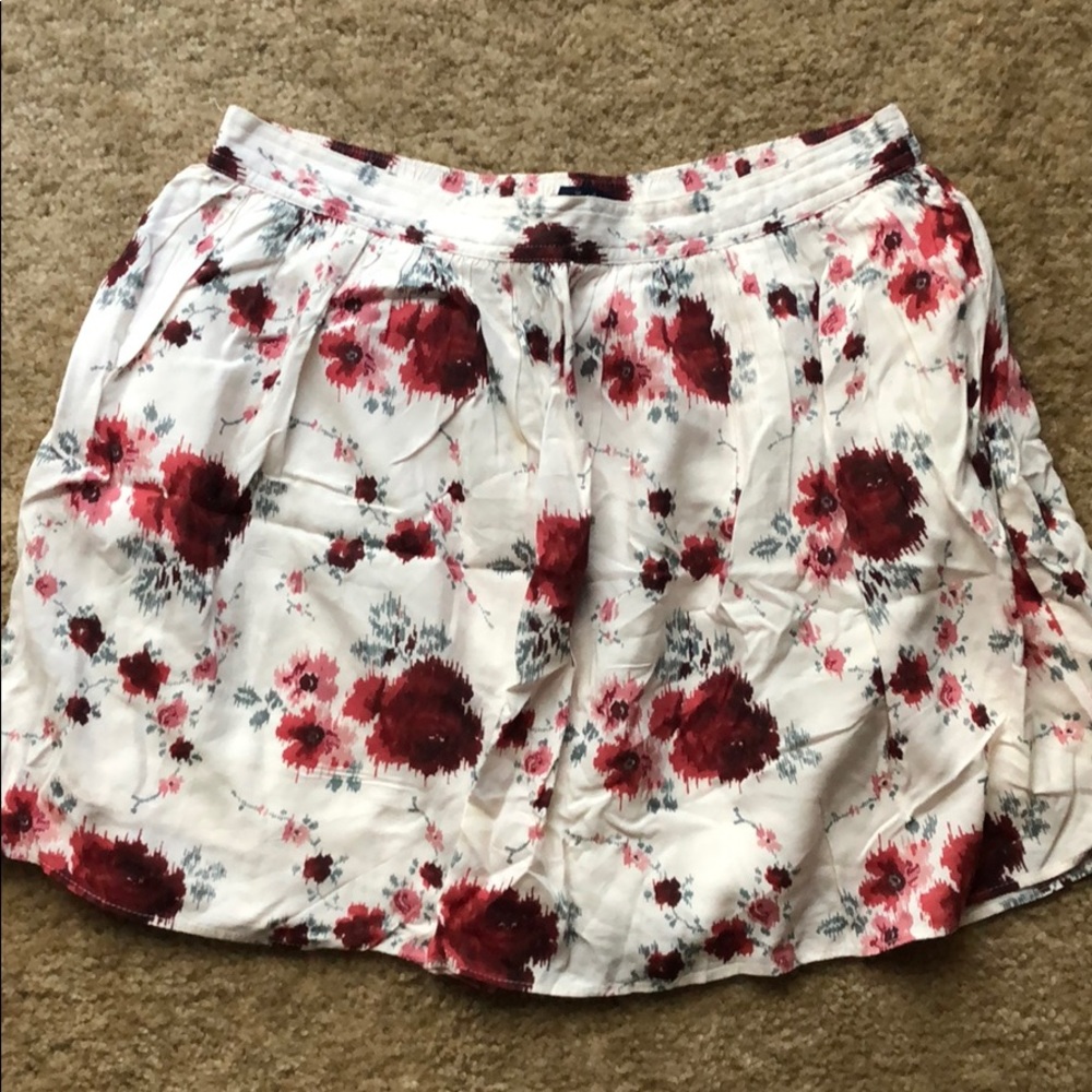 American Eagle flower skirt